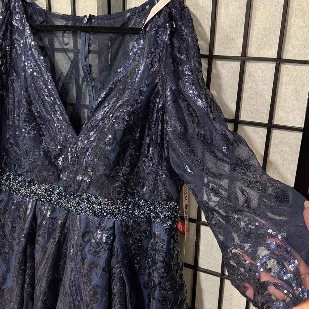 Mac Duggal size 18 style 67113 Long Sleeve Embellished Evening Gown navy blue - Picture 7 of 13